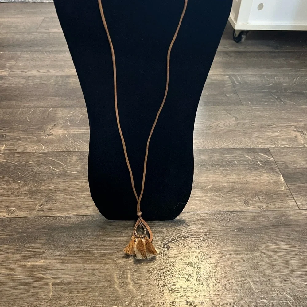 Boho Inspired Necklace on Suede Rope‎ NEW